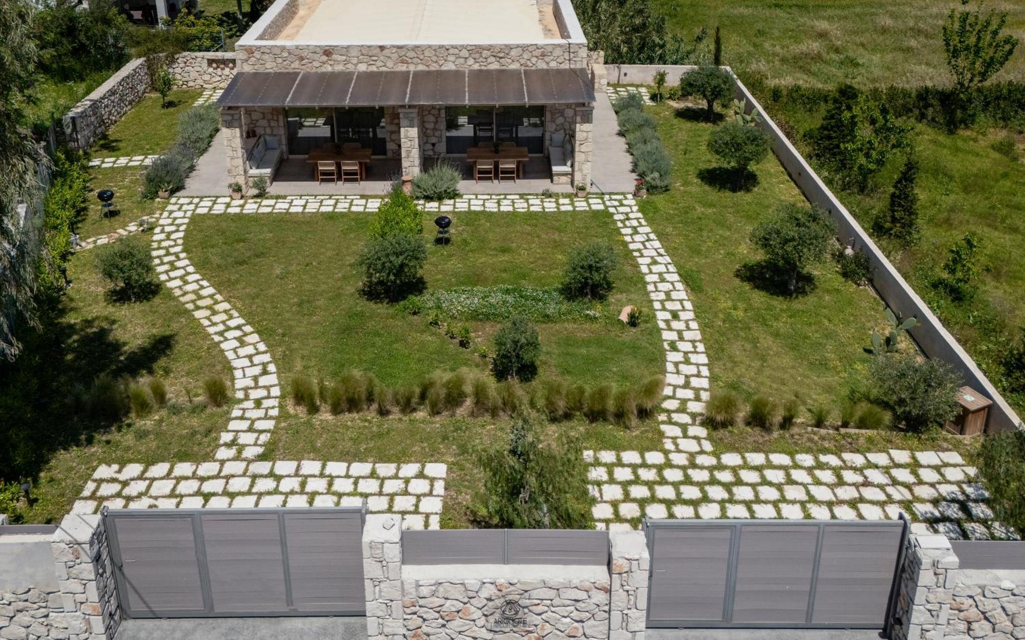 Arignote Suites Laganas Exteriér fotografie